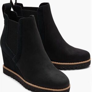 NWOT Toms Madie Black Wedge Bioties